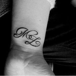 Meet your Posher, Carino